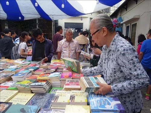 Nhộn nhịp “Ngày hội sách cũ” Thành phố Hồ Chí Minh
