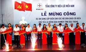 Niềm vui khi điện về phum sóc