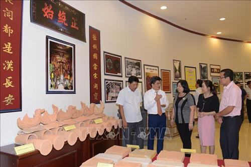 Triển lãm “Kinh đô Hoa Lư và di tích lịch sử – Văn hóa Bạc Liêu”