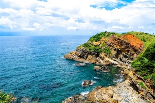 8 hòn đảo thiên đường đẹp "quên lối về" ở Việt Nam