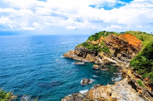 8 hòn đảo thiên đường đẹp "quên lối về" ở Việt Nam