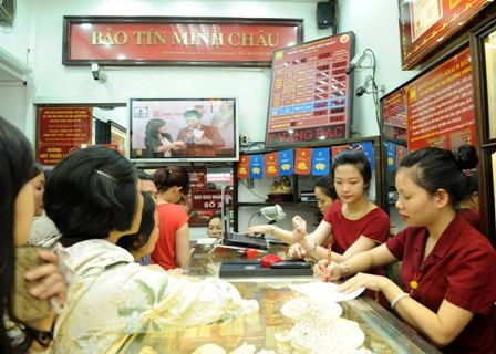 Vàng xuống dưới ngưỡng 35 triệu đồng/lượng