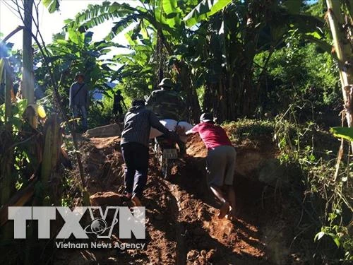 Thanh Hóa: Quốc lộ 15 C đã thông tuyến, Mường Lát thoát cảnh cô lập