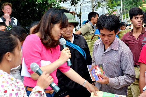 Phòng chống mua bán người tại các chợ phiên vùng cao 