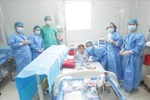 Thực hiện thành công ca ghép tế bào gốc đầu tiên tại miền Trung - Tây Nguyên
