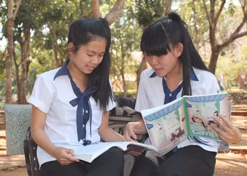 Lạm dụng ngôn ngữ “chat” trong giao tiếp