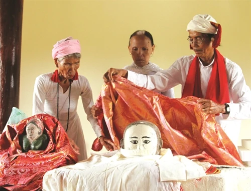 Giỗ tổ nghề gốm Bàu Trúc