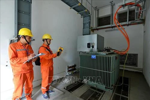 Dịch COVID-19: Bộ Công Thương đề xuất giảm 10% giá điện sinh hoạt trong 3 tháng