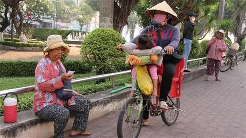 Dịch COVID-19: 20 triệu đối tượng được thụ hưởng từ gói hỗ trợ, bảo đảm an sinh xã hội