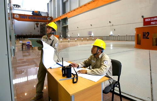 Phát điện tổ máy số 2 thủy điện Lai Châu