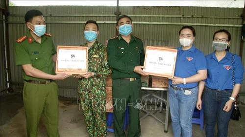 Dịch COVID-19: Bộ Y tế kêu gọi cả nước đồng lòng ủng hộ các lực lượng làm nhiệm vụ trên tuyến đầu chống dịch
