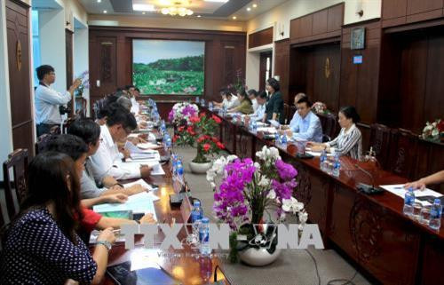 Đoàn giám sát thực hiện Nghị quyết Trung ương 6 (Khóa XI) làm việc tại Long An