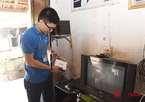 Tiếp tục hỗ trợ đầu thu truyền hình số cho các hộ nghèo, cận nghèo