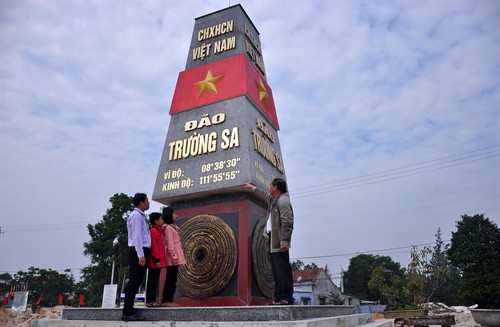 Công trình mô phỏng cột mốc chủ quyền Trường Sa - tiếp nối mạch nguồn yêu nước trên “mảnh đất thép”