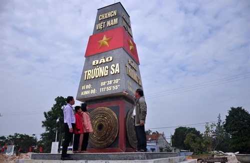 Công trình mô phỏng cột mốc chủ quyền Trường Sa - tiếp nối mạch nguồn yêu nước trên “mảnh đất thép”
