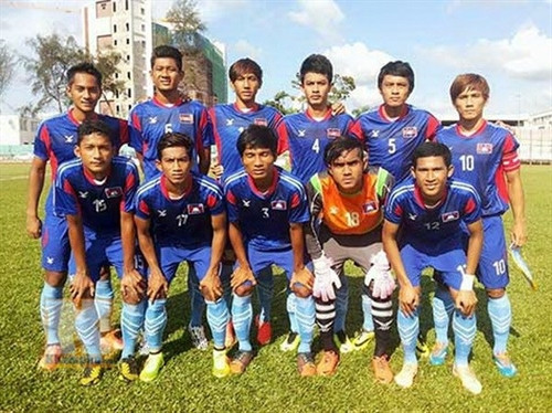 Hủy diệt Brunei, U19 Campuchia xếp trên Thái Lan và Philippines