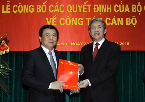 Giáo sư, Tiến sỹ Nguyễn Xuân Thắng giữ chức vụ Giám đốc Học viện Chính trị Quốc gia Hồ Chí Minh