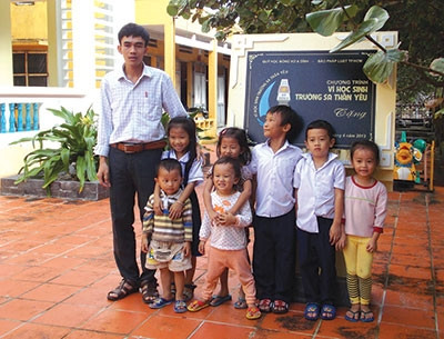 Gieo chữ nơi đảo xa