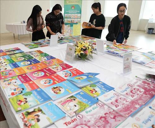 Giới thiệu 4 bản mẫu sách giáo khoa chương trình giáo dục phổ thông mới