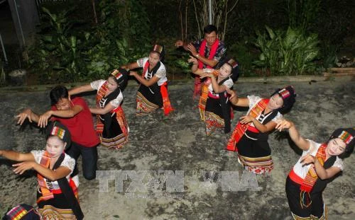 Khai thác tiềm năng, lợi thế phát triển du lịch ở các huyện miền núi Nghệ An
