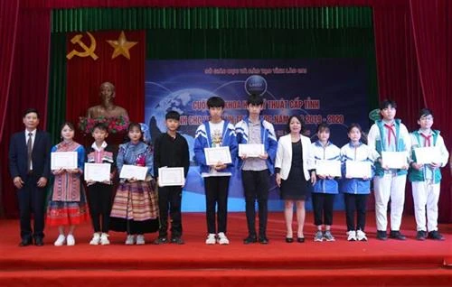 Lan tỏa tinh thần nghiên cứu khoa học của học sinh vùng cao Lào Cai