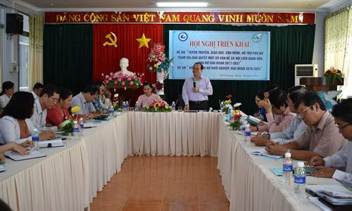 Tiền Giang: Tuyên truyền, hỗ trợ phụ nữ tham gia giải quyết một số vấn đề xã hội