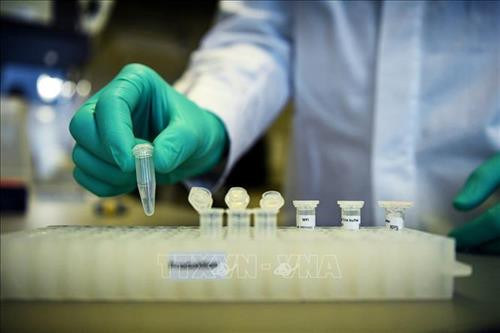 Đức lần đầu tiên cho phép thử nghiệm trên người vaccine phòng COVID-19