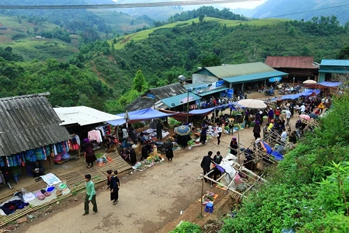 Độc đáo chợ phiên Xá Nhè