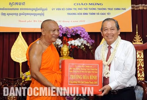 Phó Thủ tướng thường trực Trương Hòa Bình chúc Tết cổ truyền Chôl Chnăm Thmây tại Thành phố Hồ Chí Minh