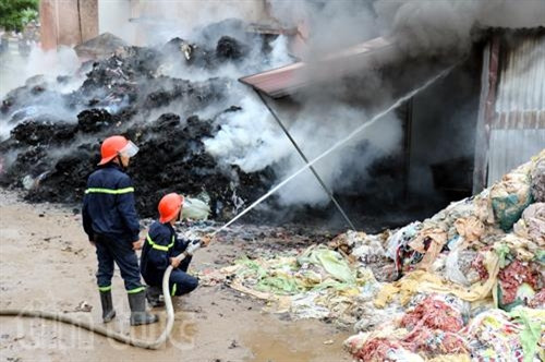 Cháy lớn tại Tứ Kỳ - Hải Dương