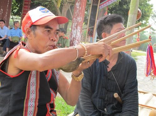 Người giữ hồn cây đàn Chapi