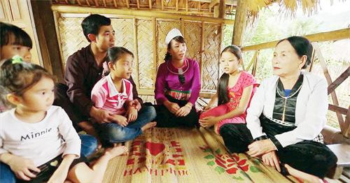Nghệ nhân Hà Thị Sóng gìn giữ điệu hát Ví, hát Giang