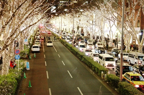 Kỳ ảo lễ hội ánh sáng Tokyo 2015
