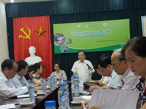 Hà Nội triển khai chương trình “Bữa ăn an toàn”