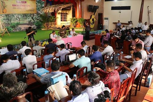 Bản Dạ cổ hoài lang dưới góc nhìn người làm báo