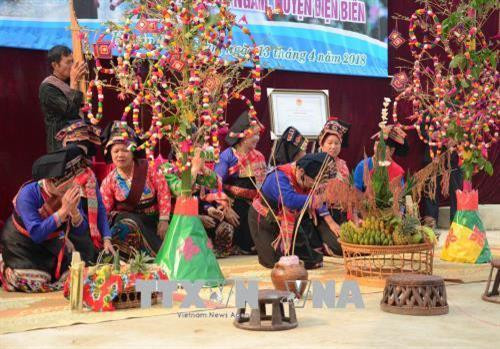 Hỗ trợ phục dựng lễ hội truyền thống các dân tộc thiểu số