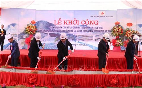  Khởi công xây cầu Móng Sến ở Lào Cai 