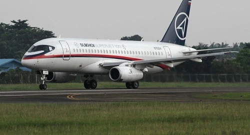 Máy bay Sukhoi chinh phục châu Âu