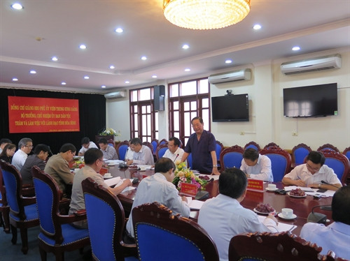 Bộ trưởng, Chủ nhiệm Ủy ban Dân tộc Giang Seo Phử làm việc với lãnh đạo tỉnh Hòa Bình