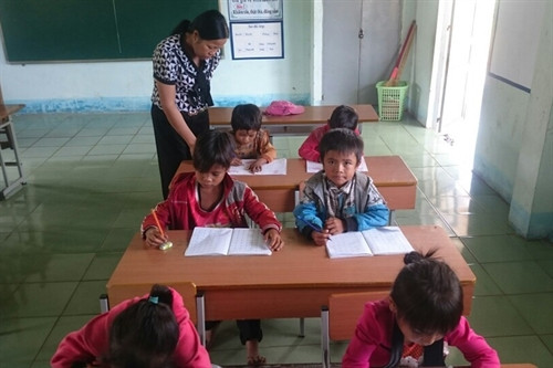 Lớp học đặc biệt của cô giáo Sen