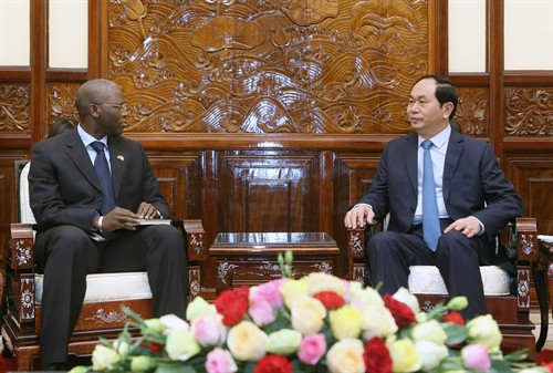 Chủ tịch nước Trần Đại Quang tiếp Đại sứ Timor Leste và Giám đốc Quốc gia Ngân hàng Thế giới tại Việt Nam