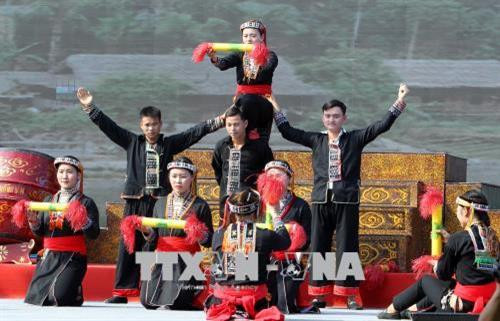 Giới thiệu đến du khách nét đẹp văn hóa Lễ hội đền Bảo Hà 