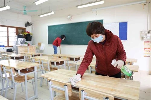 Dịch COVID- 19: Hà Nội cho học sinh toàn thành phố nghỉ học đến ngày 15/3