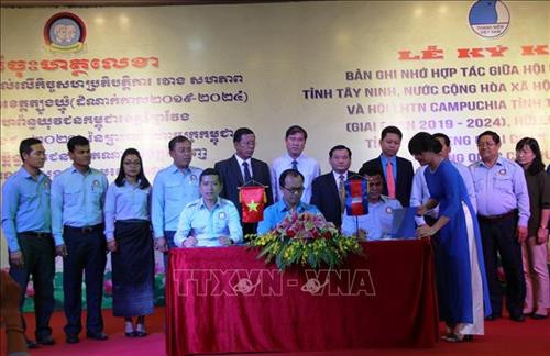 Tăng cường phối hợp giữa thanh niên hai tỉnh Tây Ninh và Tboung Khmum 
