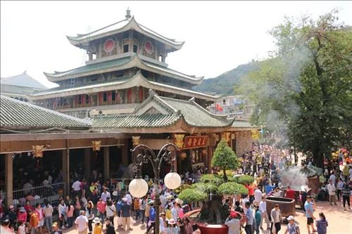 Phát triển Khu du lịch quốc gia Núi Sam trở thành trung tâm du lịch văn hóa tâm linh của cả nước