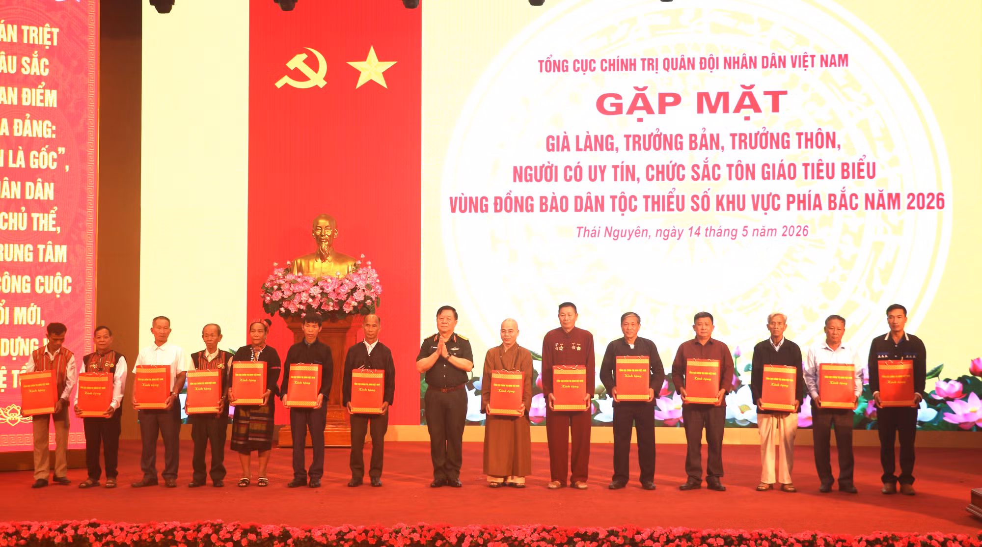 Phát huy sức mạnh đại đoàn kết toàn dân tộc, xây dựng ‘thế trận lòng dân’ vững chắc