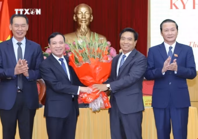 vna_potal_ong_lai_the_nguyen_duoc_bau_giu_chuc_chu_tich_hdnd_tinh_thanh_hoa_7735200.jpg