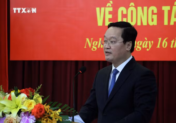 vna_potal_ong_nguyen_duc_trung_giu_chuc_bi_thu_tinh_uy_nghe_an___7707290.jpg