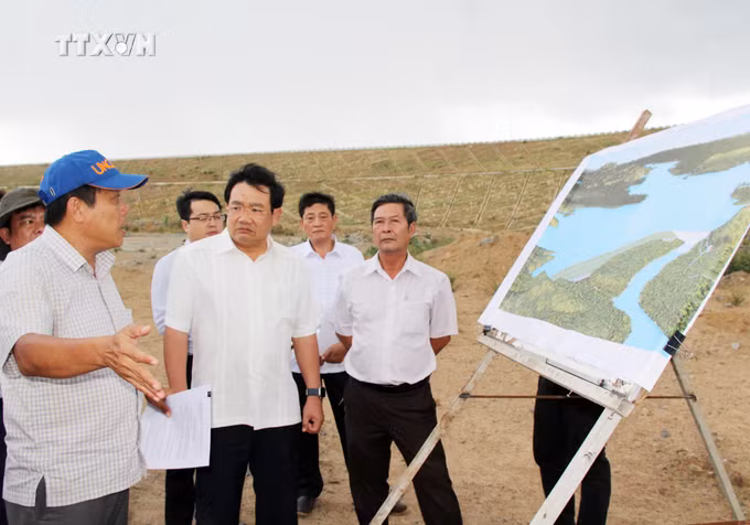 vna_potal_ninh_thuan_chu_dong_giai_quyet_kho_khan_de_som_hoan_thanh_du_an_ho_chua_nuoc_song_than_7425073.jpg