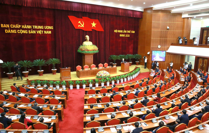 Toàn cảnh phiên bế mạc Hội nghị Trung ương 8 khóa XIII. Ảnh: Phương Hoa - TTXVN